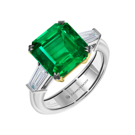 Кольцо с изумрудом, белое золото