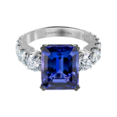 Кольцо с танзанитом и бриллиантами, белое золото