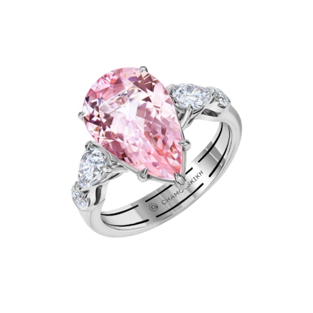 Кольцо с морганитом и бриллиантами, белое золото