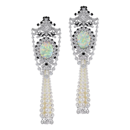 Серьги с опалами, бриллиантами и жемчугом, белое золото