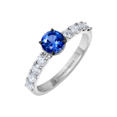 Кольцо с сапфиром и бриллиантами, белое золото