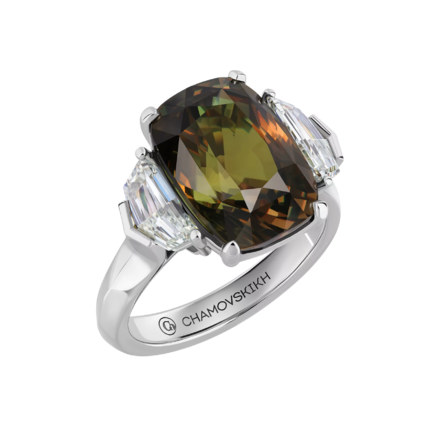 Кольцо с александритом и бриллиантами, платина