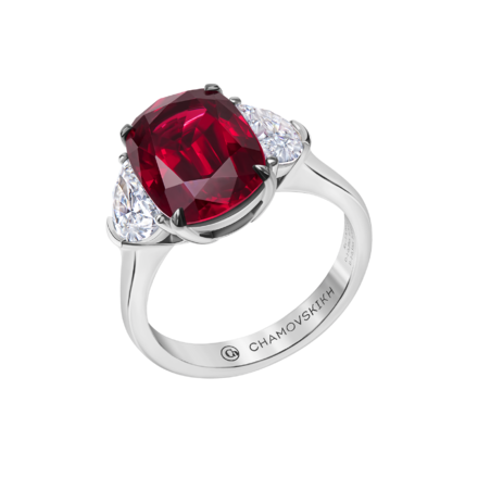 Кольцо с рубином и бриллиантами, платина