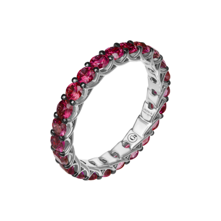 Обручальное кольцо с рубинами, белое золото