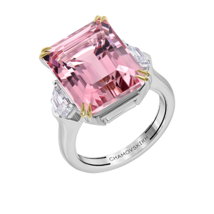 Кольцо с морганитом и бриллиантами, белое золото