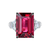 Кольцо с турмалином рубеллитом и бриллиантами, белое золото