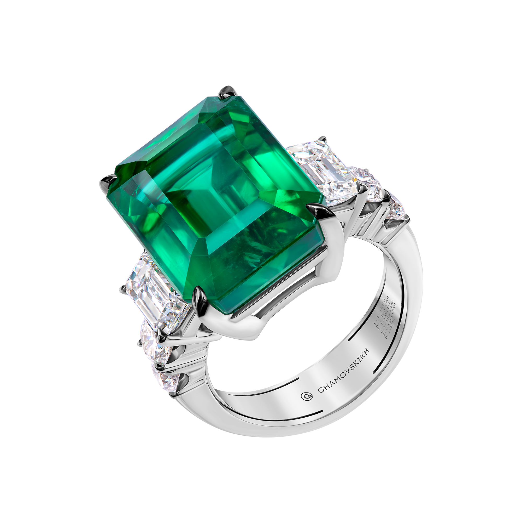 Кольцо с изумрудом и бриллиантами, белое золото