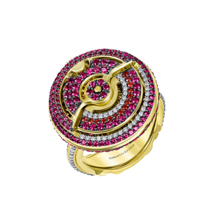 Кольцо с бриллиантами, рубинами и сапфирами, желтое золото, н.керамика