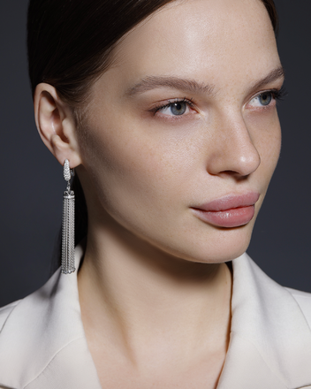 Серьги с бриллиантами, белое золото 2