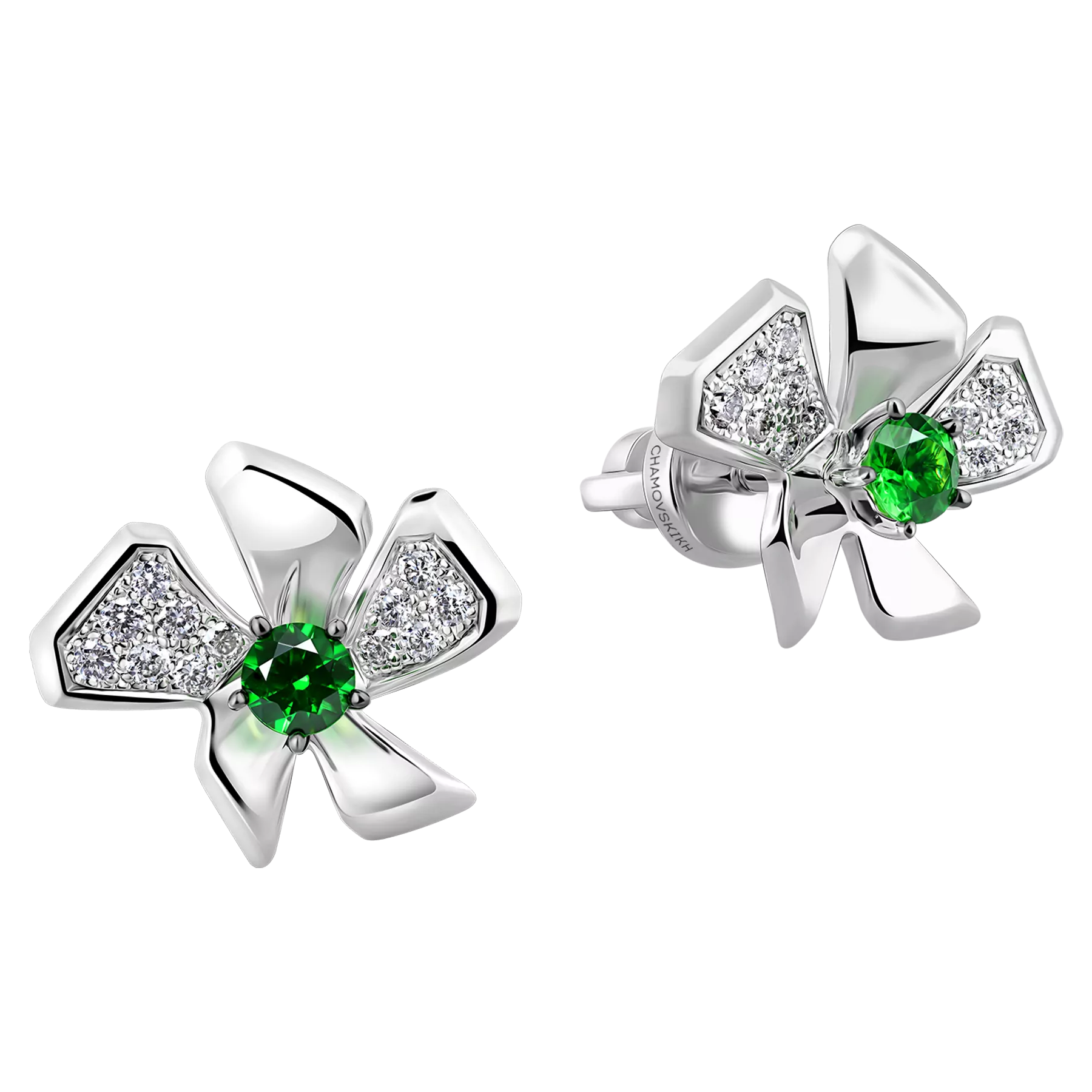 Пусеты с демантоидами и бриллиантами, белое золото