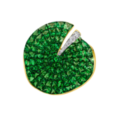 Кольцо с тсаворитами и бриллиантами, желтое золото