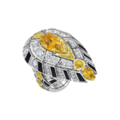 Кольцо с желтыми сапфирами и бриллиантами, белое золото