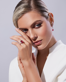 Кольцо со шпинелью и бриллиантами, белое золото